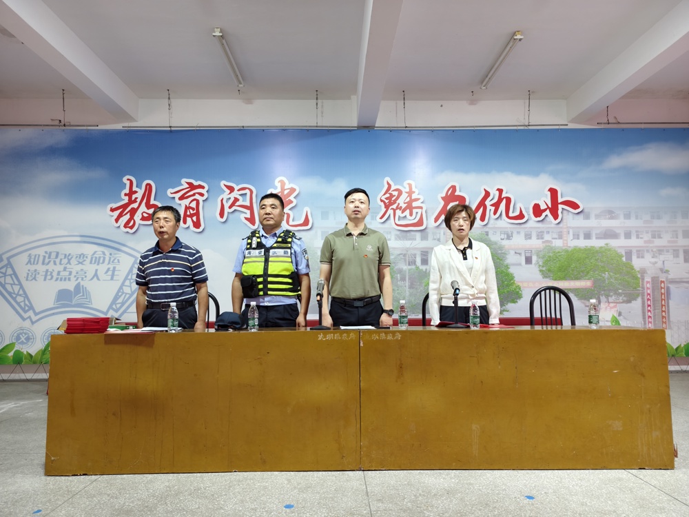 cd9e8faf1aa24b45a4b47472af6780cf.jpg cd9e8faf1aa24b45a4b47472af6780cf.jpg